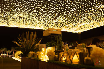 Ceiling and Bar — Reception decor — Radisson Blu